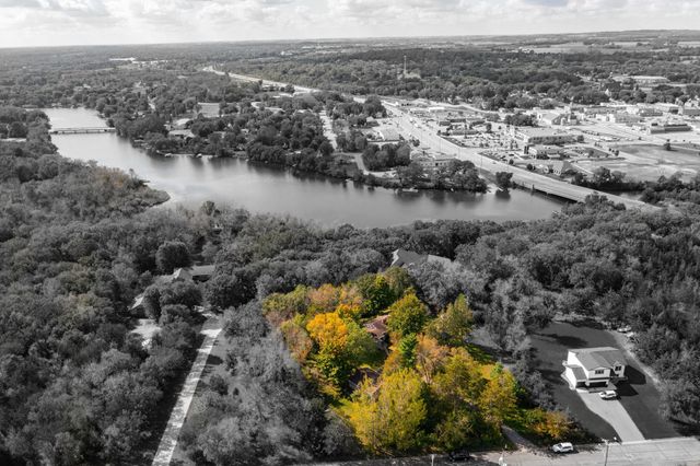 391 1st Avenue SE, Cold Spring, MN 56320