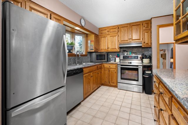 391 1st Avenue SE, Cold Spring, MN 56320