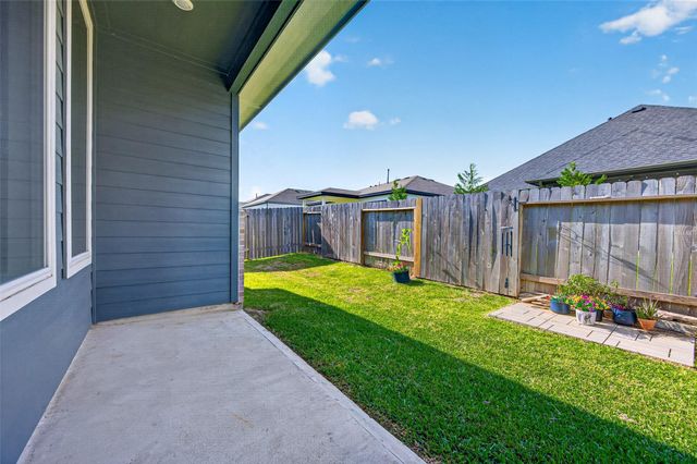 12022 Noble Heart Drive, Willis, TX 77318