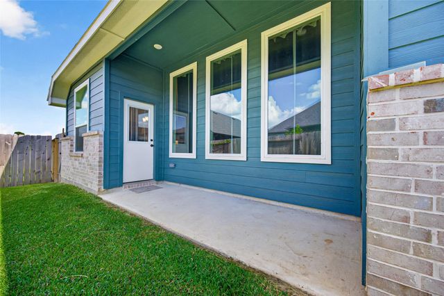 12022 Noble Heart Drive, Willis, TX 77318