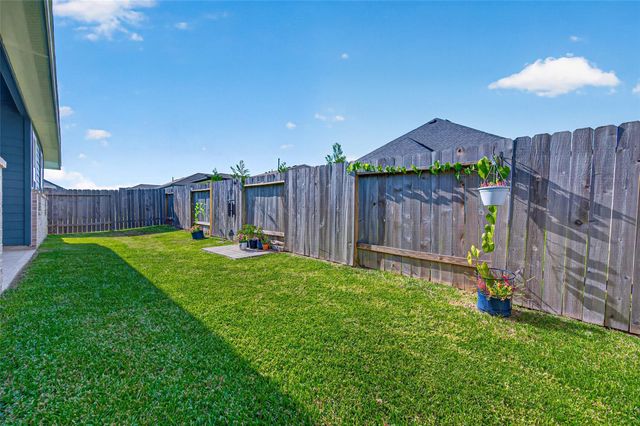 12022 Noble Heart Drive, Willis, TX 77318