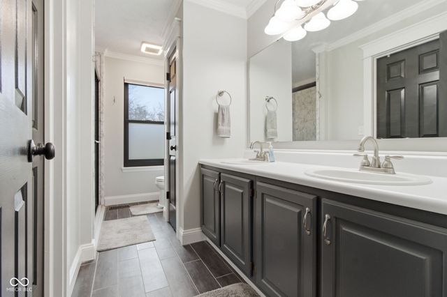 1131 Crystal Court, Avon, IN 46123