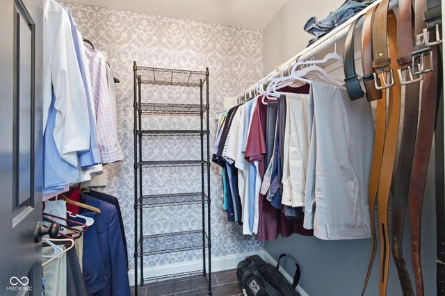 1131 Crystal Court, Avon, IN 46123