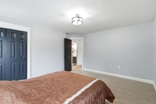 1131 Crystal Court, Avon, IN 46123