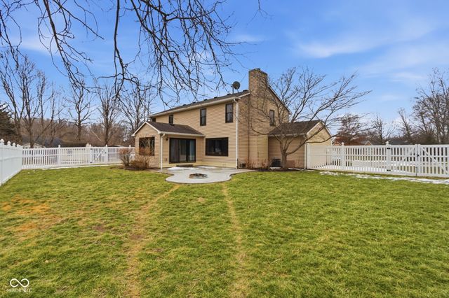 1131 Crystal Court, Avon, IN 46123