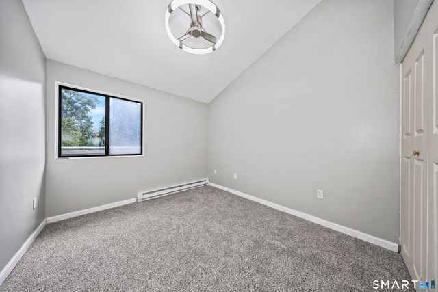 17 Wauwinet Court 17, Guilford, CT 06437