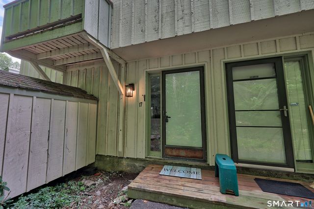 17 Wauwinet Court 17, Guilford, CT 06437