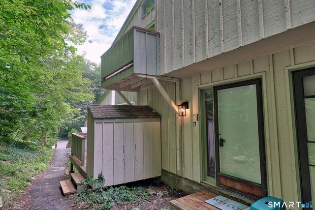 17 Wauwinet Court 17, Guilford, CT 06437