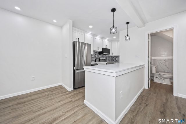 17 Wauwinet Court 17, Guilford, CT 06437