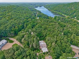 17 Wauwinet Court 17, Guilford, CT 06437