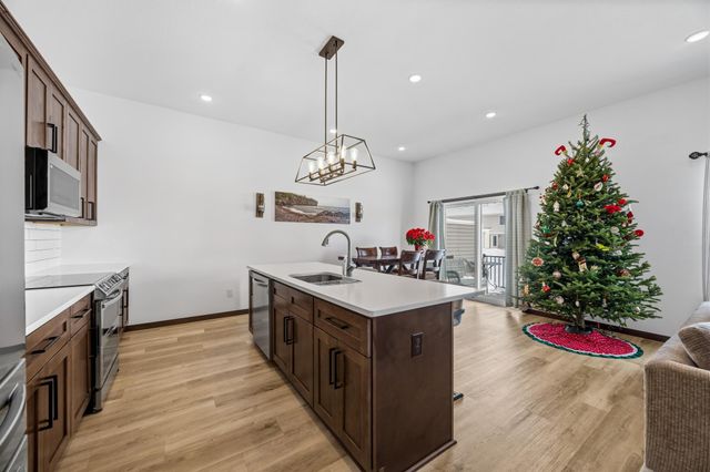 20193 Prairie Drive, Big Lake, MN 55309