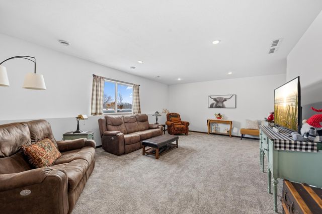 20193 Prairie Drive, Big Lake, MN 55309