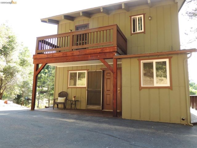 13025 Gamble St, Groveland, CA 95321