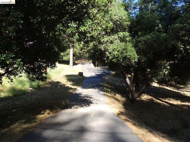 13025 Gamble St, Groveland, CA 95321