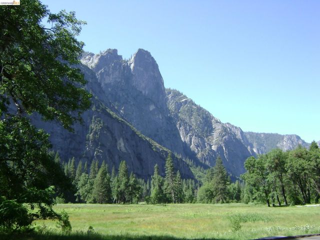 13025 Gamble St, Groveland, CA 95321