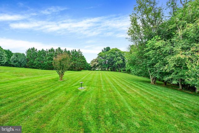 2003 FALLSTON VALLEY DR, Fallston, MD 21047