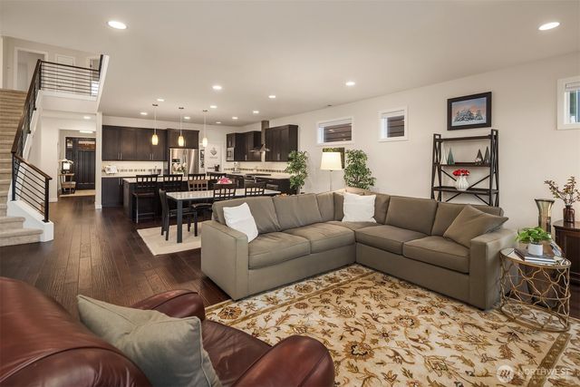 12974 SE 288th Place, Auburn, WA 98092