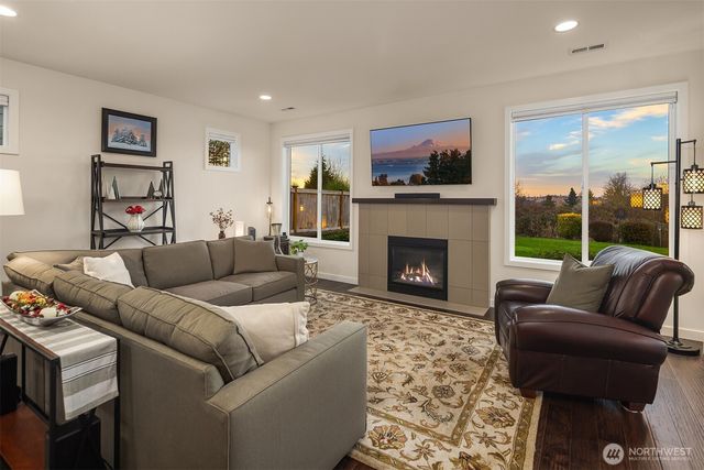 12974 SE 288th Place, Auburn, WA 98092