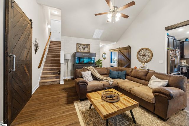 133 Scalybark Road, Greenville, SC 29617