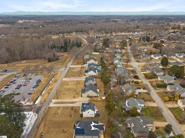 133 Scalybark Road, Greenville, SC 29617