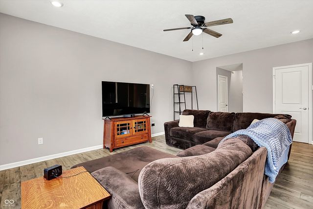 6463 Wasco Drive, Whitestown, IN 46075