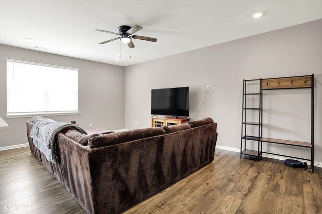 6463 Wasco Drive, Whitestown, IN 46075