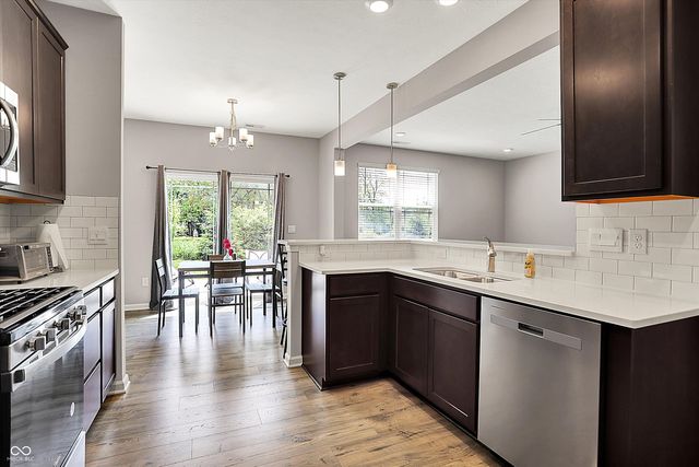 6463 Wasco Drive, Whitestown, IN 46075