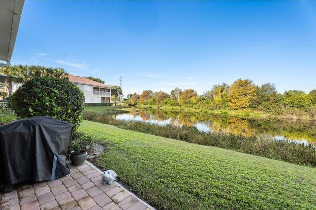 651 SW Glen Crest Way 2, Stuart, FL 34997