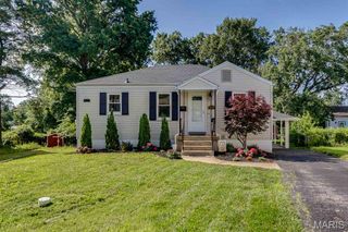 10304 Eaglewood Avenue, St Louis, MO 63114
