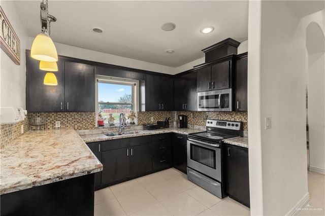 1802 Nugget Street, Penitas, TX 78576