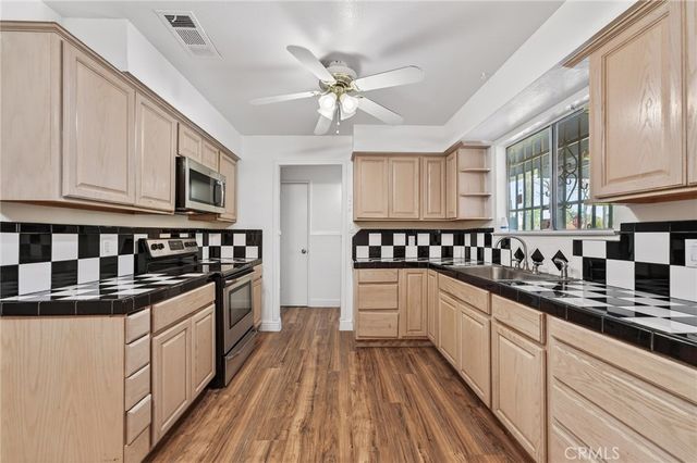 1645 Loughborough Drive, Merced, CA 95348