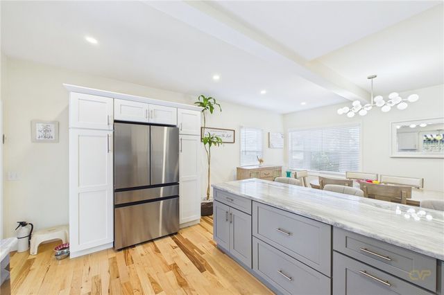 87 Stowe Street, Fall River, MA 02720