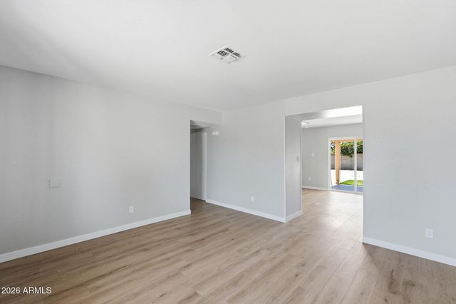 2519 E ANDERSON Drive, Phoenix, AZ 85032