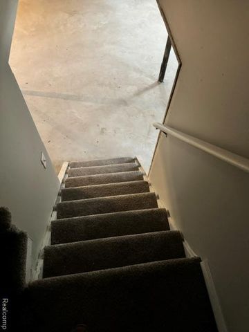 5903 Kensington Avenue, Detroit, MI 48224