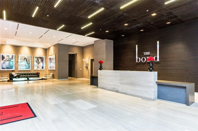 1080 Brickell Ave 1706, Miami, FL 33131