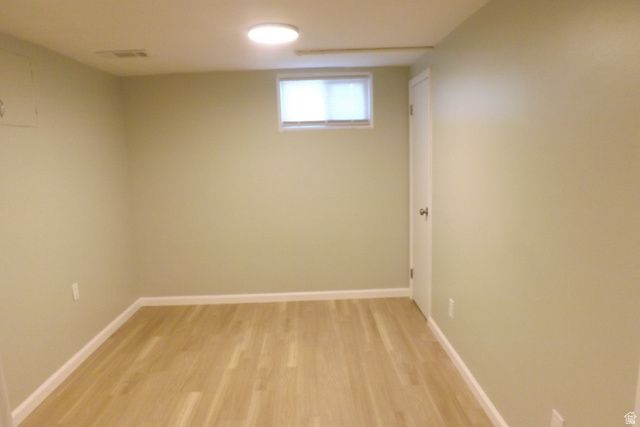692 BROOKSIDE DR, Springville, UT 84663