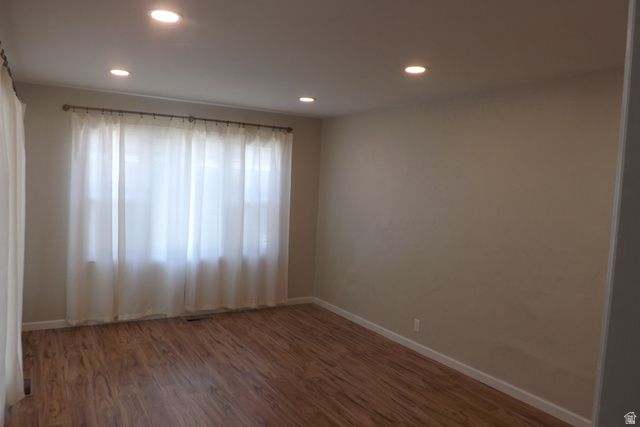 692 BROOKSIDE DR, Springville, UT 84663