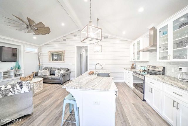 311 Venture Boulevard, Panama City Beach, FL 32408