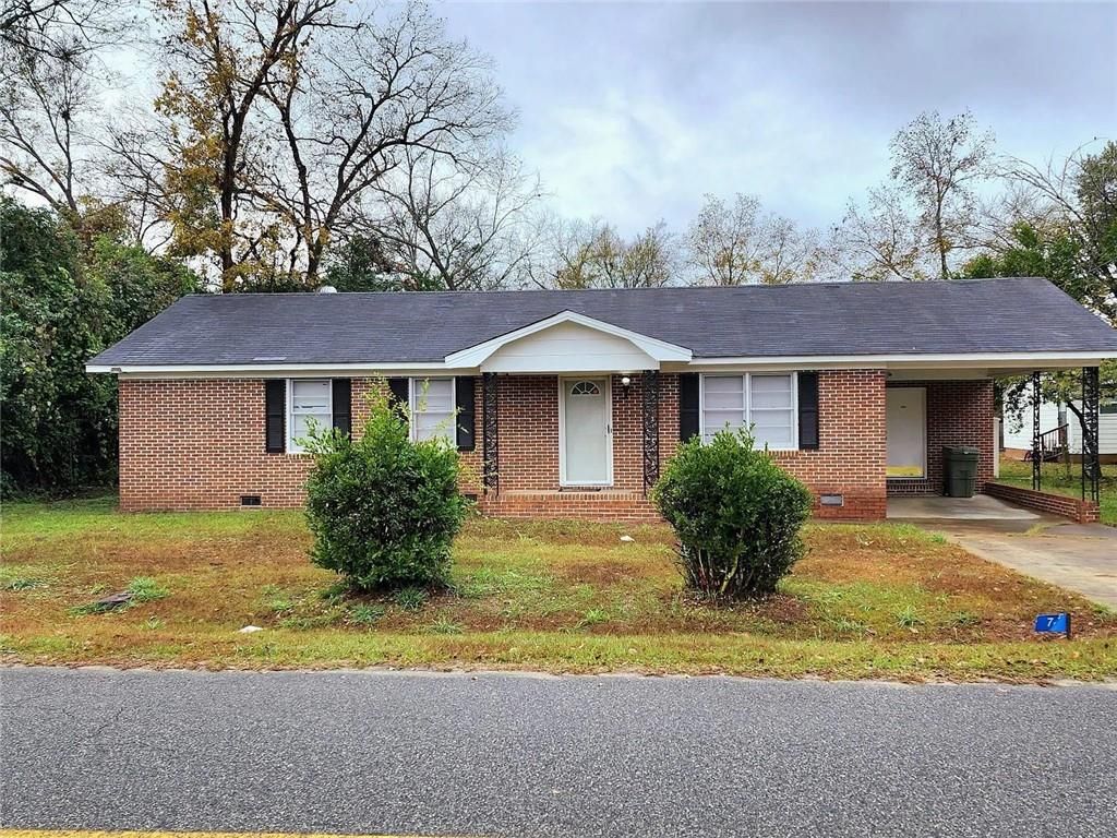 7 Highland Avenue, Hawkinsville, GA 31036