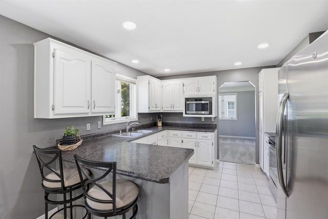 3501 N MORRISON STREET, Appleton, WI 54911