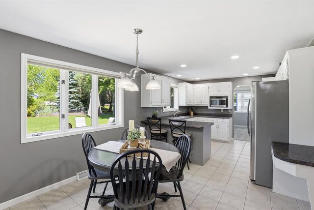 3501 N MORRISON STREET, Appleton, WI 54911