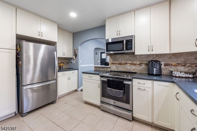 167 Mount Hope Ave, Dover Town, NJ 07801