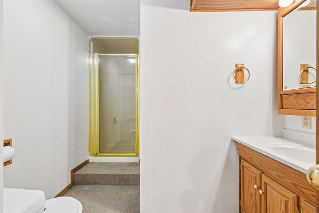 149 E Mt. Vernon Road, Waterloo, IA 50703