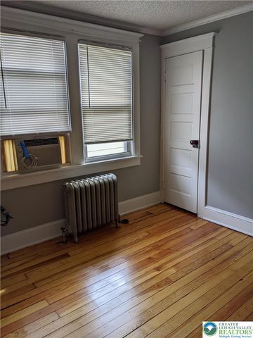 2434 Birch Street, Wilson Boro, PA 18042