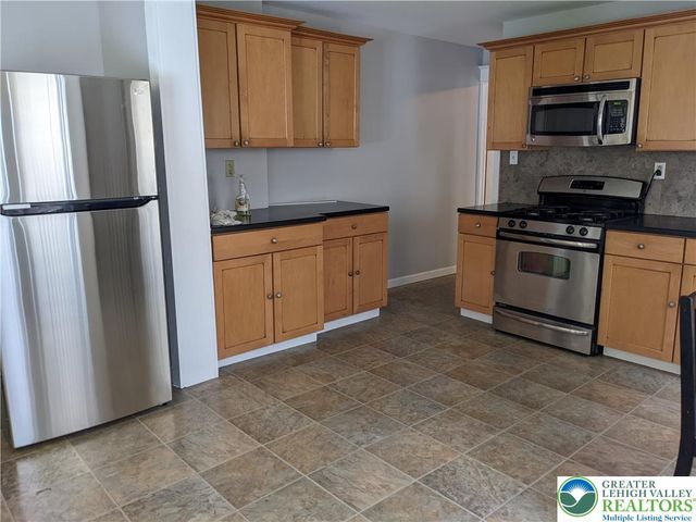 2434 Birch Street, Wilson Boro, PA 18042