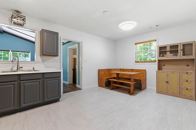 122 Longleaf Drive, Summerville, SC 29483