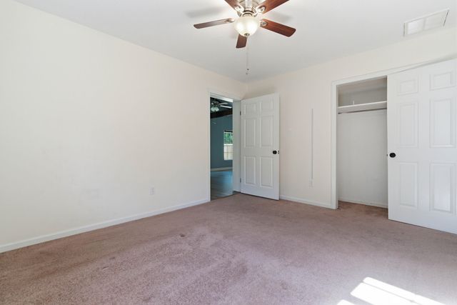 122 Longleaf Drive, Summerville, SC 29483