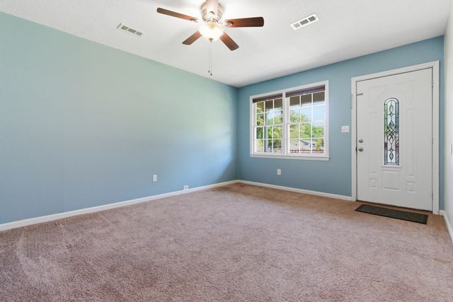 122 Longleaf Drive, Summerville, SC 29483