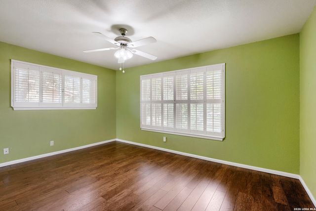 105 HARRIETT DR, San Antonio, TX 78216