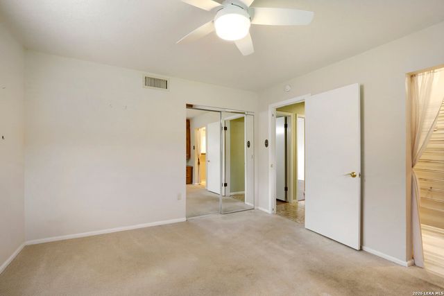 105 HARRIETT DR, San Antonio, TX 78216